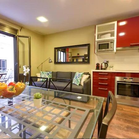 ברצלונה Ramblasrentals Cozy Renovated 2Br With Balcony Lift 20M Rambla - Parking - Wifi מראה חיצוני תמונה